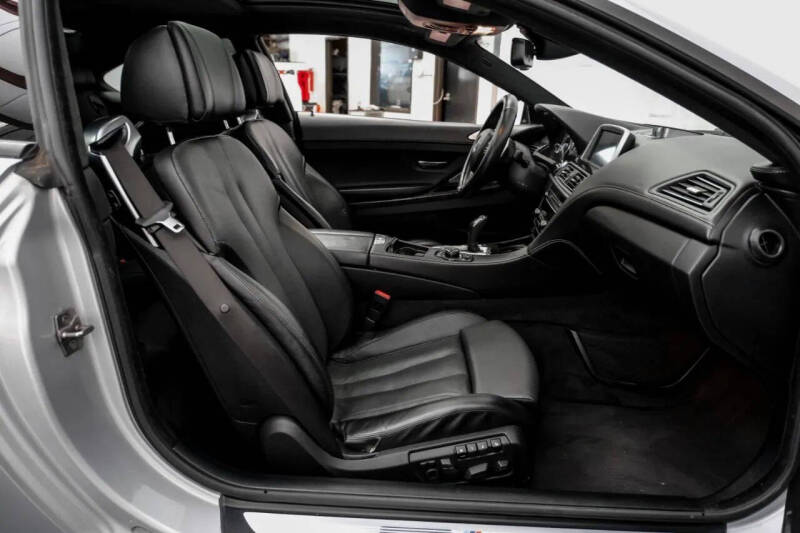 2012 BMW 6 Series 650i