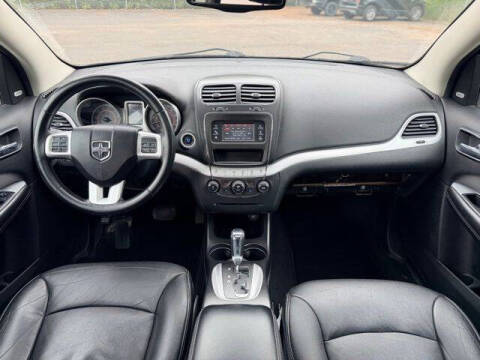 2012 Dodge Journey R/T