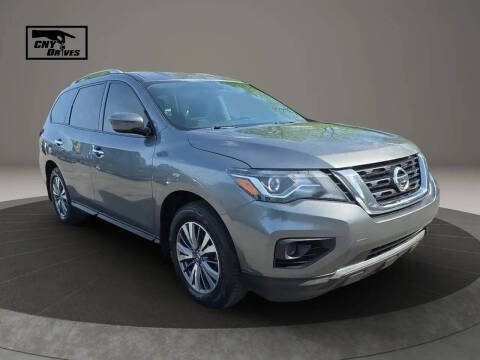 2020 Nissan Pathfinder S