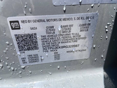 2024 GMC Sierra 1500 Elevation Standard