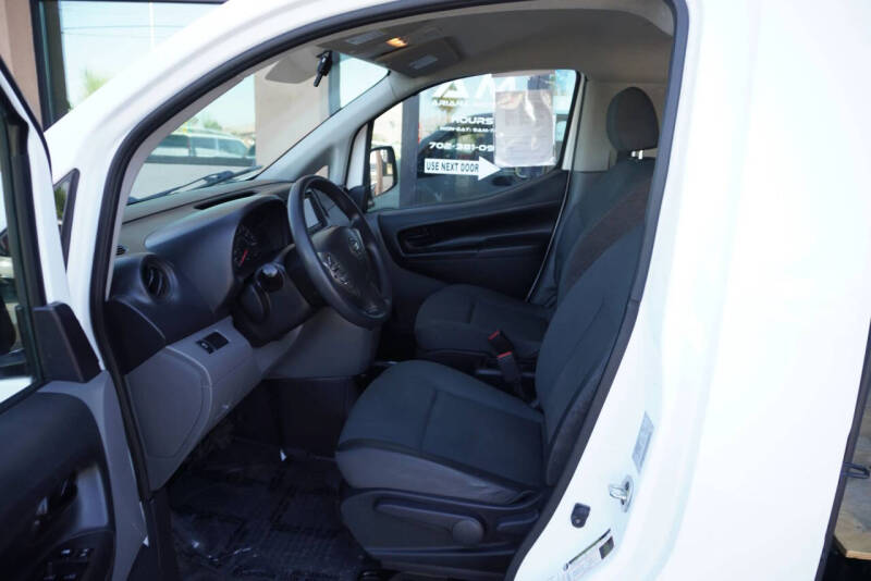 2020 Nissan NV200