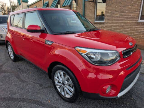 2018 Kia Soul +