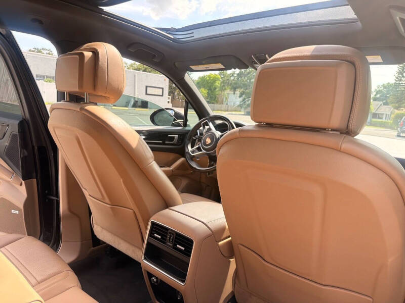 2020 Porsche Cayenne