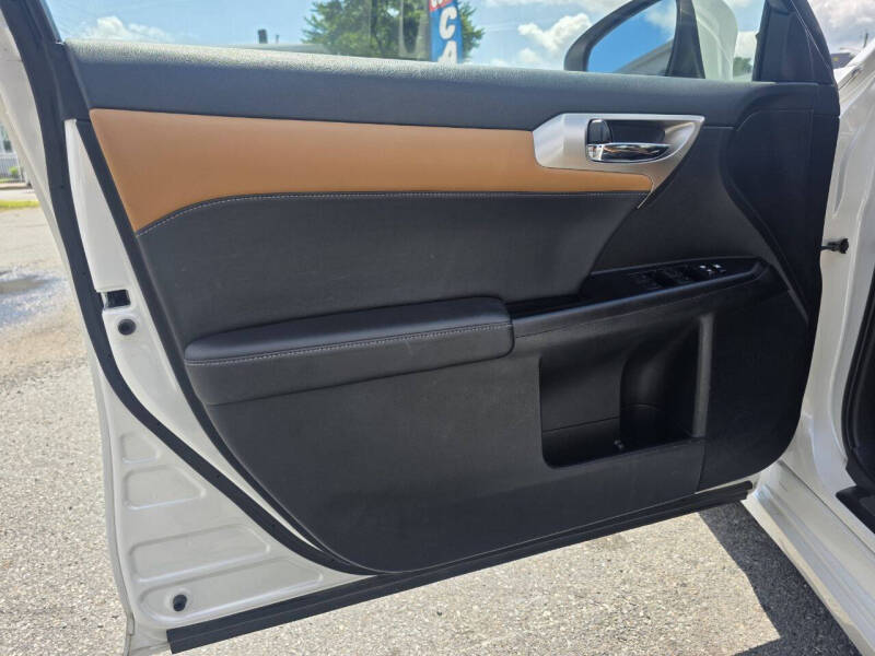 2015 Lexus CT 200h