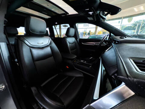 2024 Cadillac XT6 Luxury