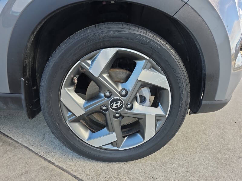 2023 Hyundai Venue SEL