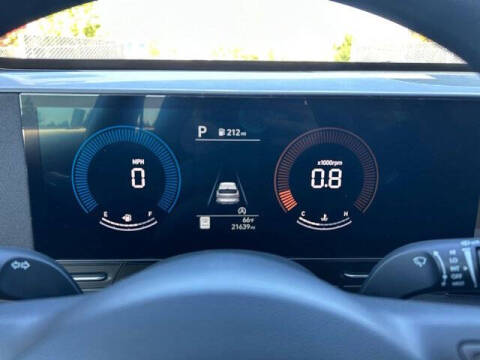 2025 Hyundai Kona SE