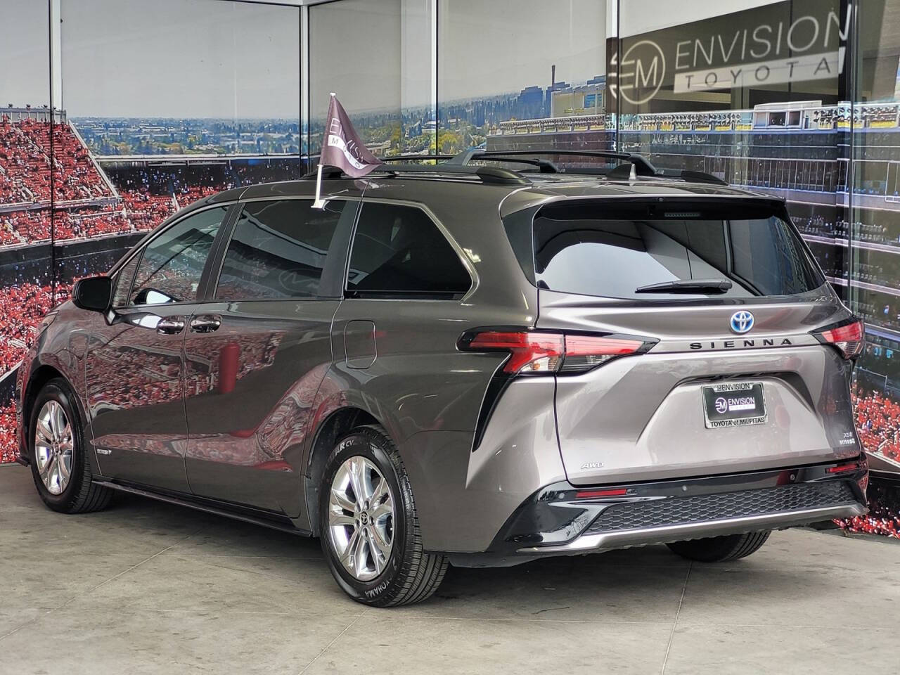 2021 Toyota Sienna for sale at Envision Toyota of Milpitas in Milpitas, CA