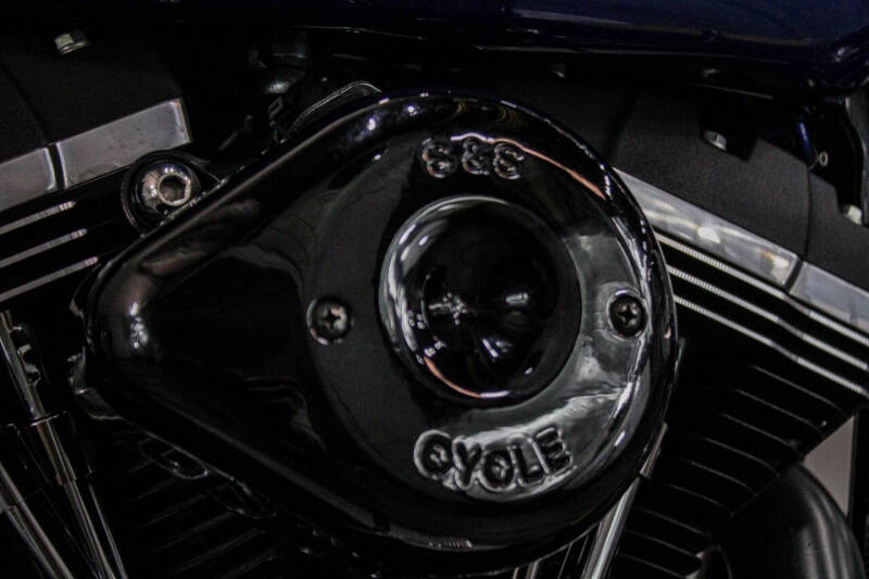 2015 Harley-Davidson Dyna Street Bob
