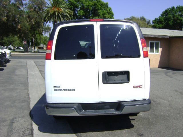 2010 GMC Savana LT 3500