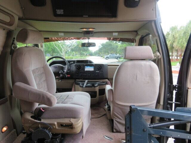 2013 Ford E-Series E-150