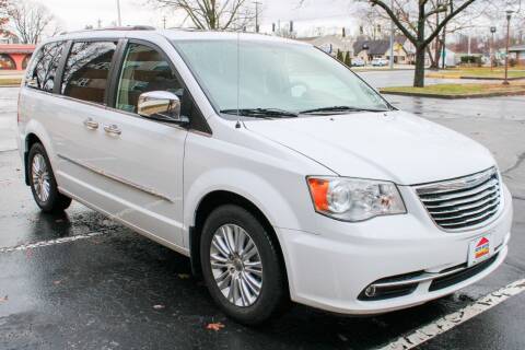 2014 Chrysler Town and Country for sale at Auto House Superstore in Terre Haute IN