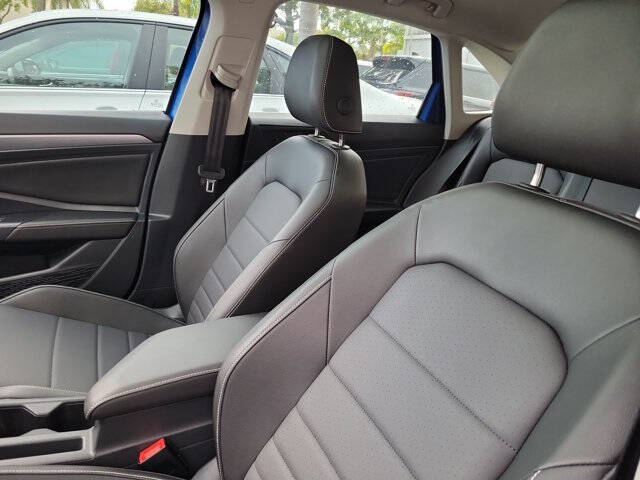 2024 Volkswagen Jetta SE