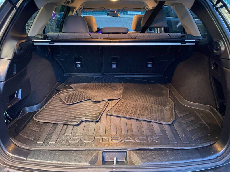 2018 Subaru Outback 2.5i Premium