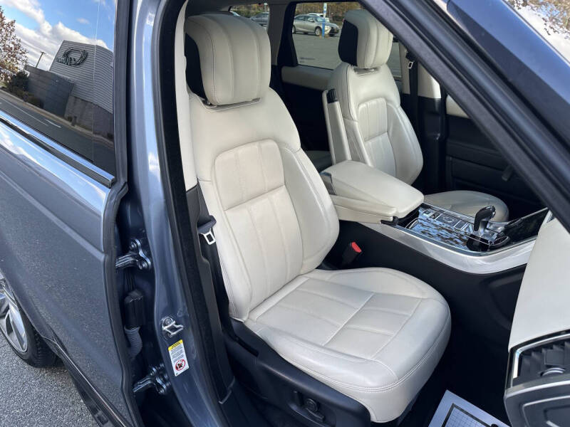 2019 Land Rover Range Rover Sport HSE