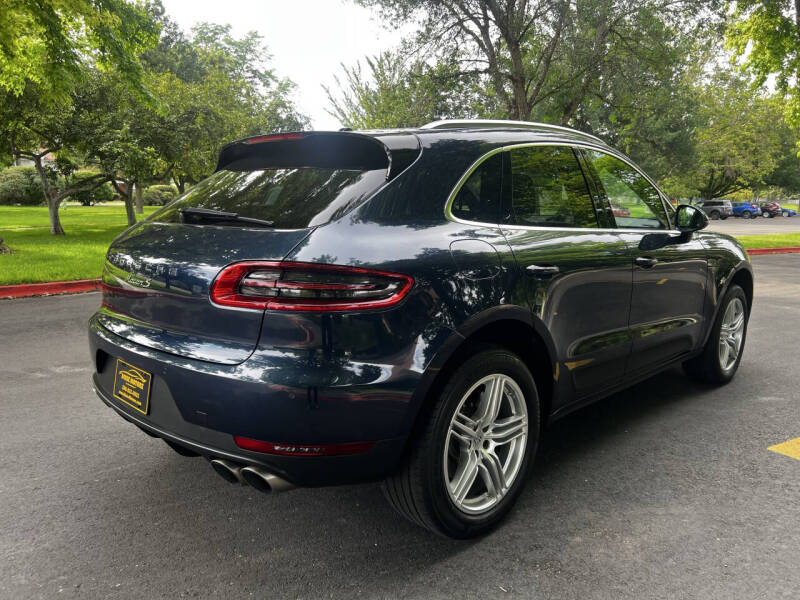 2016 Porsche Macan S