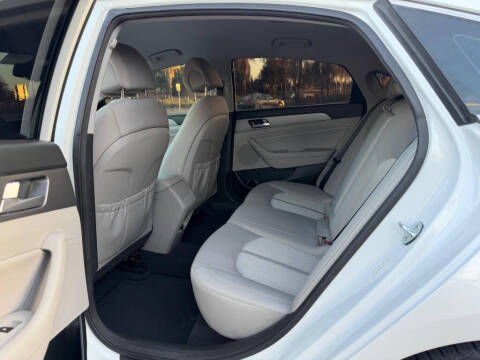 2016 Hyundai Sonata Hybrid SE