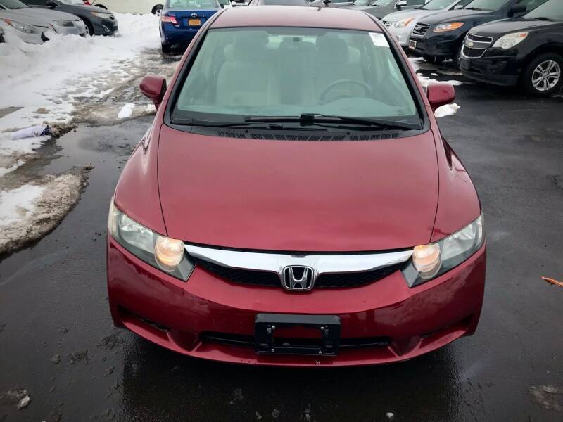 2009 Honda Civic for sale at Right Choice Automotive in Rochester NY