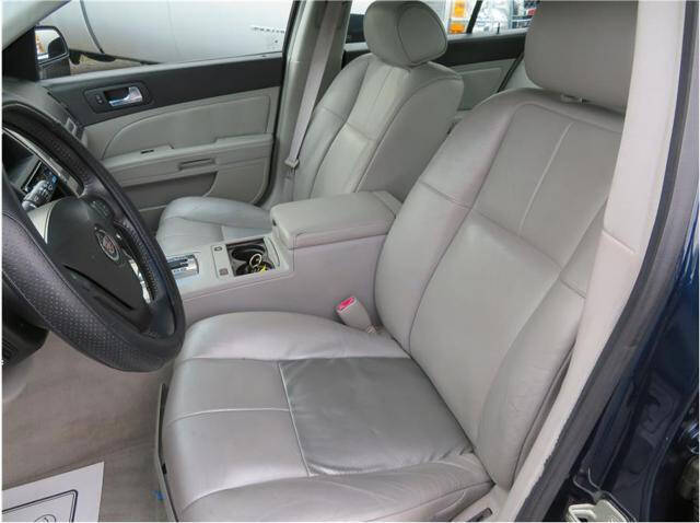 2005 Cadillac STS