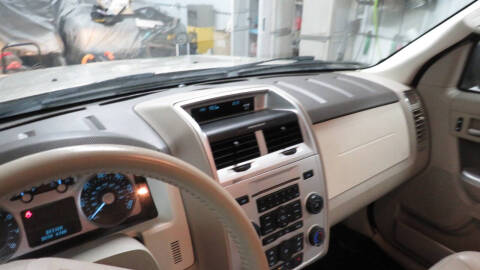 2011 Mercury Mariner V6