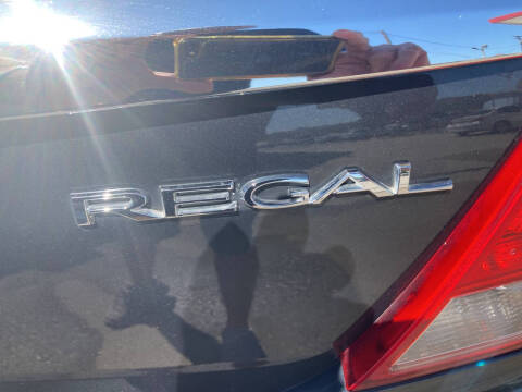 2012 Buick Regal Premium 1