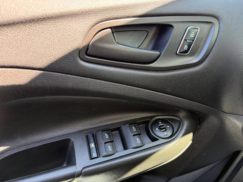 2014 Ford Escape S