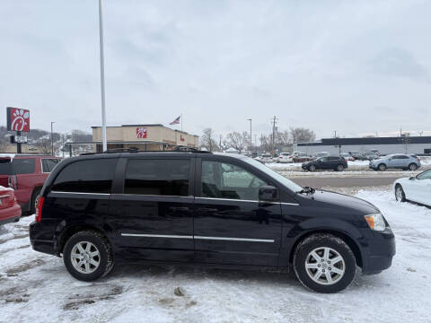 2010 Chrysler Town and Country Touring