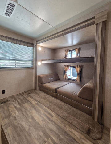 2019 Coachmen Catalina