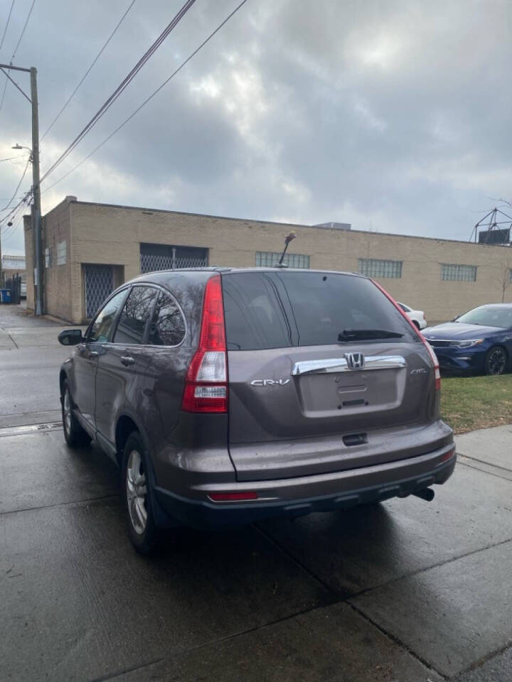 2011 Honda CR-V for sale at Macks Motor Sales in Chicago, IL