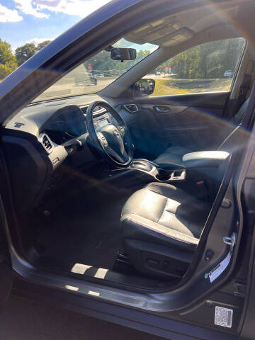 2016 Nissan Rogue SL