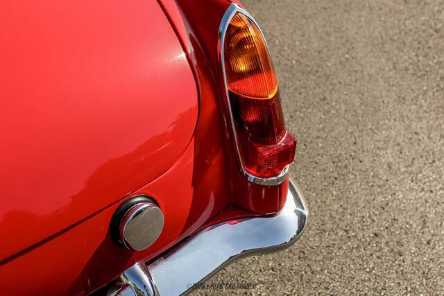 1965 MG MGB