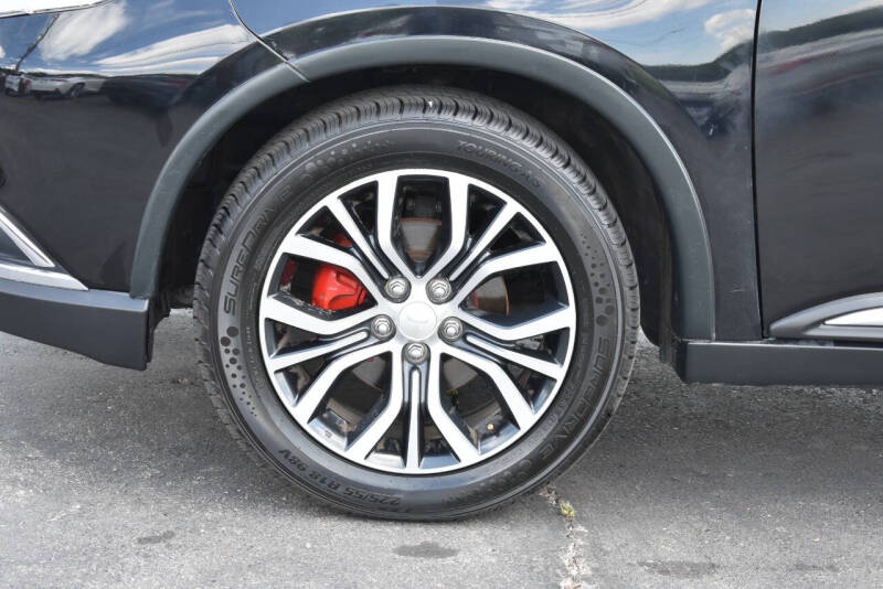 2018 Mitsubishi Outlander ES