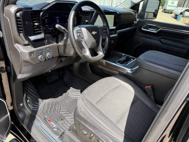 2024 Chevrolet Silverado 2500HD LT