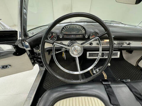 1956 Ford Thunderbird