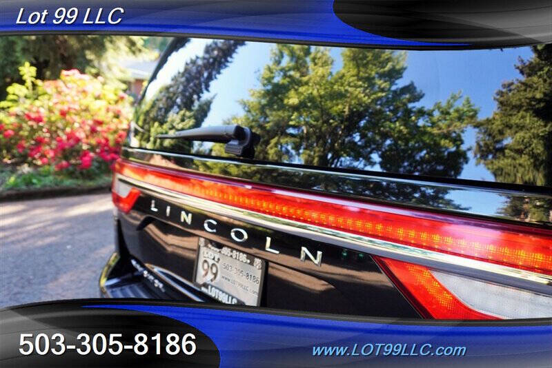 2017 Lincoln Navigator Select