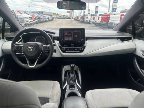2020 Toyota Corolla Hatchback SE