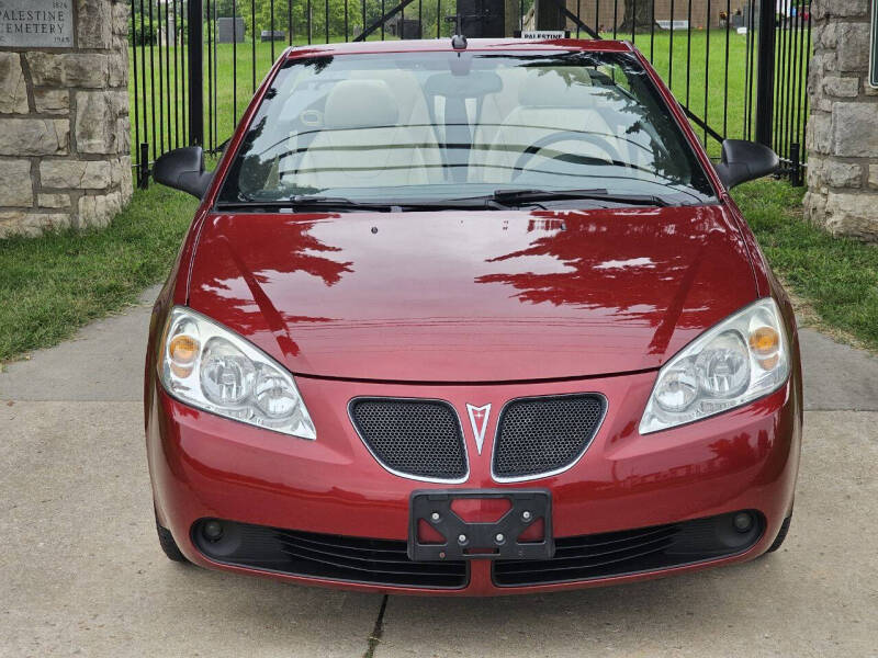 2009 Pontiac G6 for sale at Blue Ridge Auto Outlet in Kansas City MO