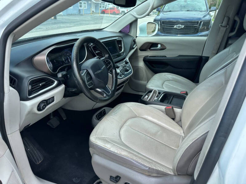 2019 Chrysler Pacifica Touring L