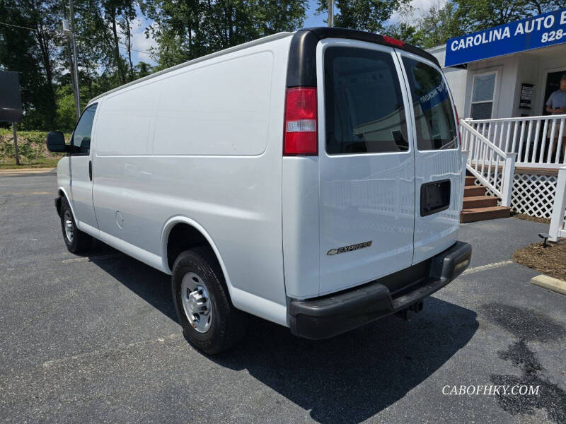 2017 Chevrolet Express 2500