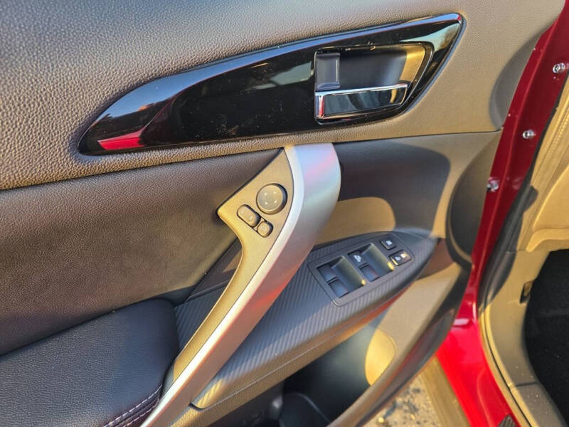 2026 Mitsubishi Eclipse Cross SE