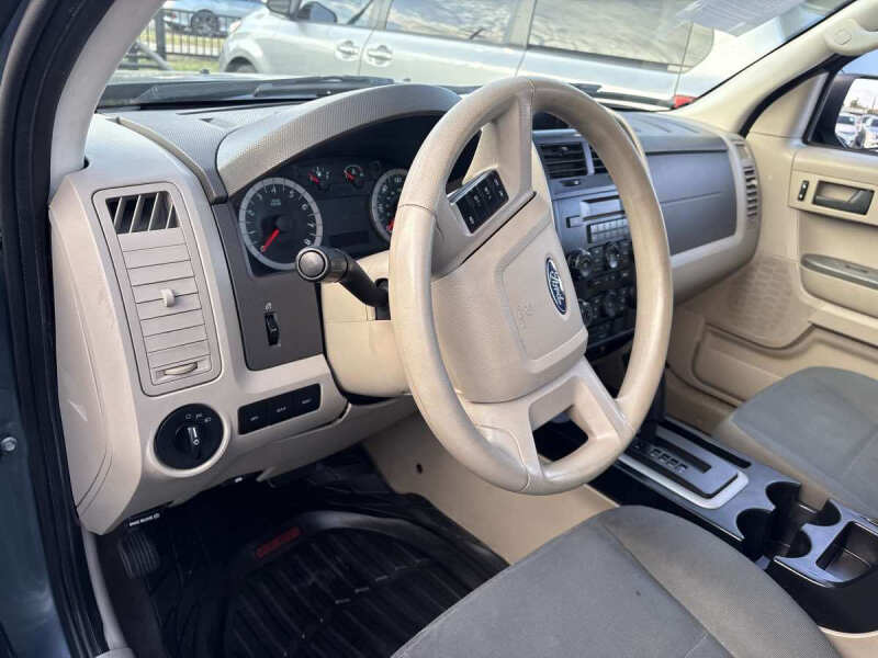 2012 Ford Escape XLS