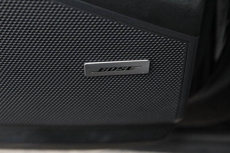 2022 Porsche Cayenne Platinum Edition