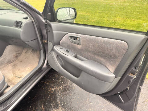 1999 Toyota Camry LE