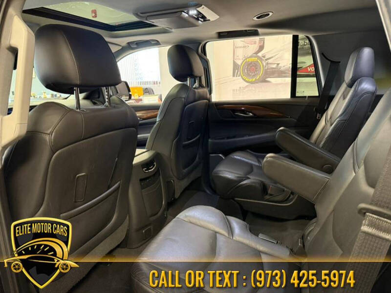2019 Cadillac Escalade Luxury