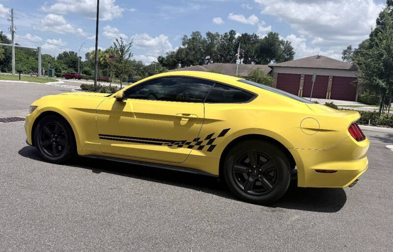 2016 Ford Mustang V6