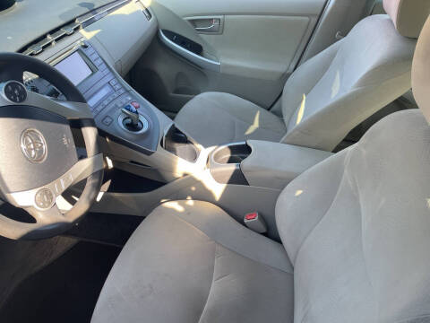 2014 Toyota Prius Five