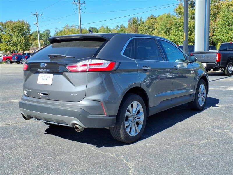 2023 Ford Edge Titanium