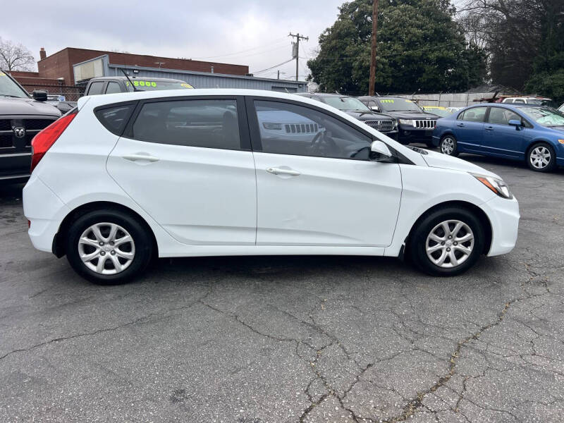2014 Hyundai Accent GS