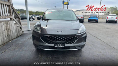 2020 Ford Escape SE