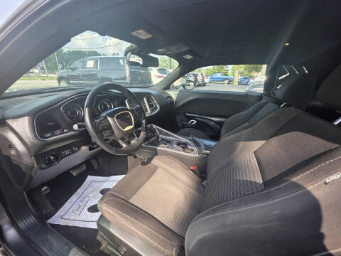 2015 Dodge Challenger SXT
